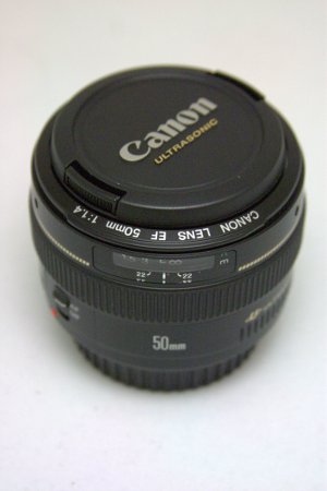 Canon EF 50mm f.1.4 USM Lens